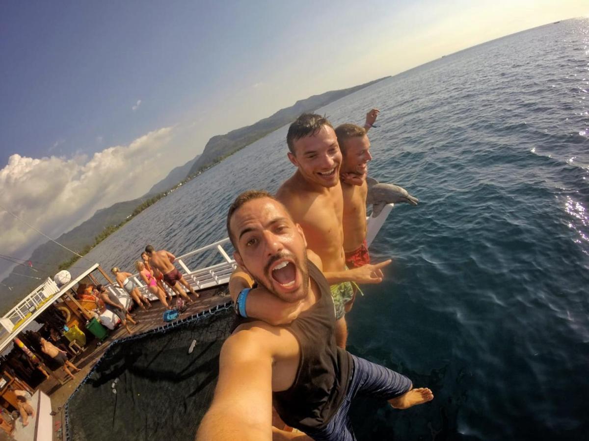Hostel La Favela Gili Trawangan Zewnętrze zdjęcie