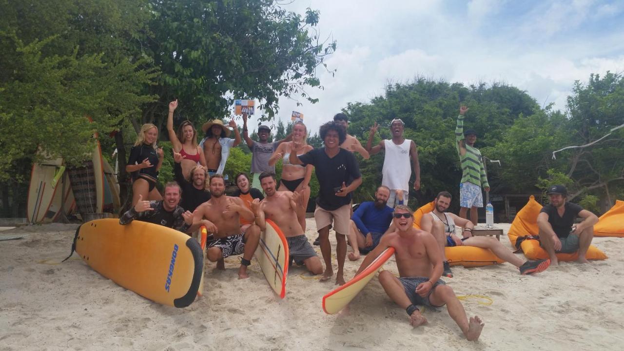 Hostel La Favela Gili Trawangan Zewnętrze zdjęcie